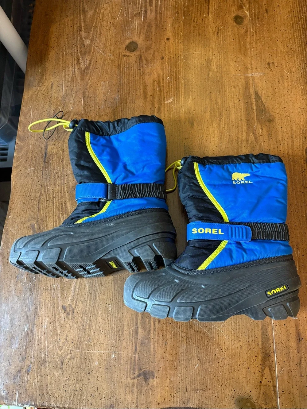 SOREL Kids' Flurry Insulated Snow Boots Size 5 Like New